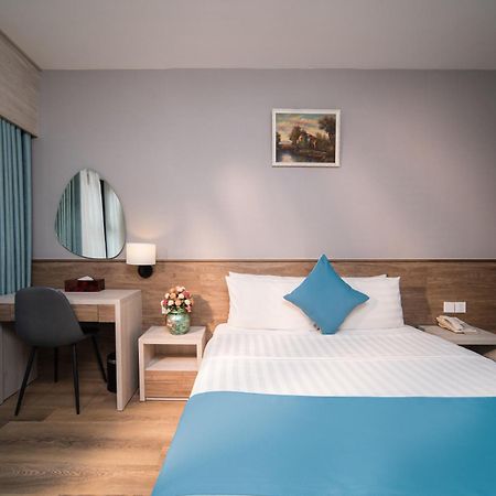 Capital Garden Hotel Ханой Экстерьер фото