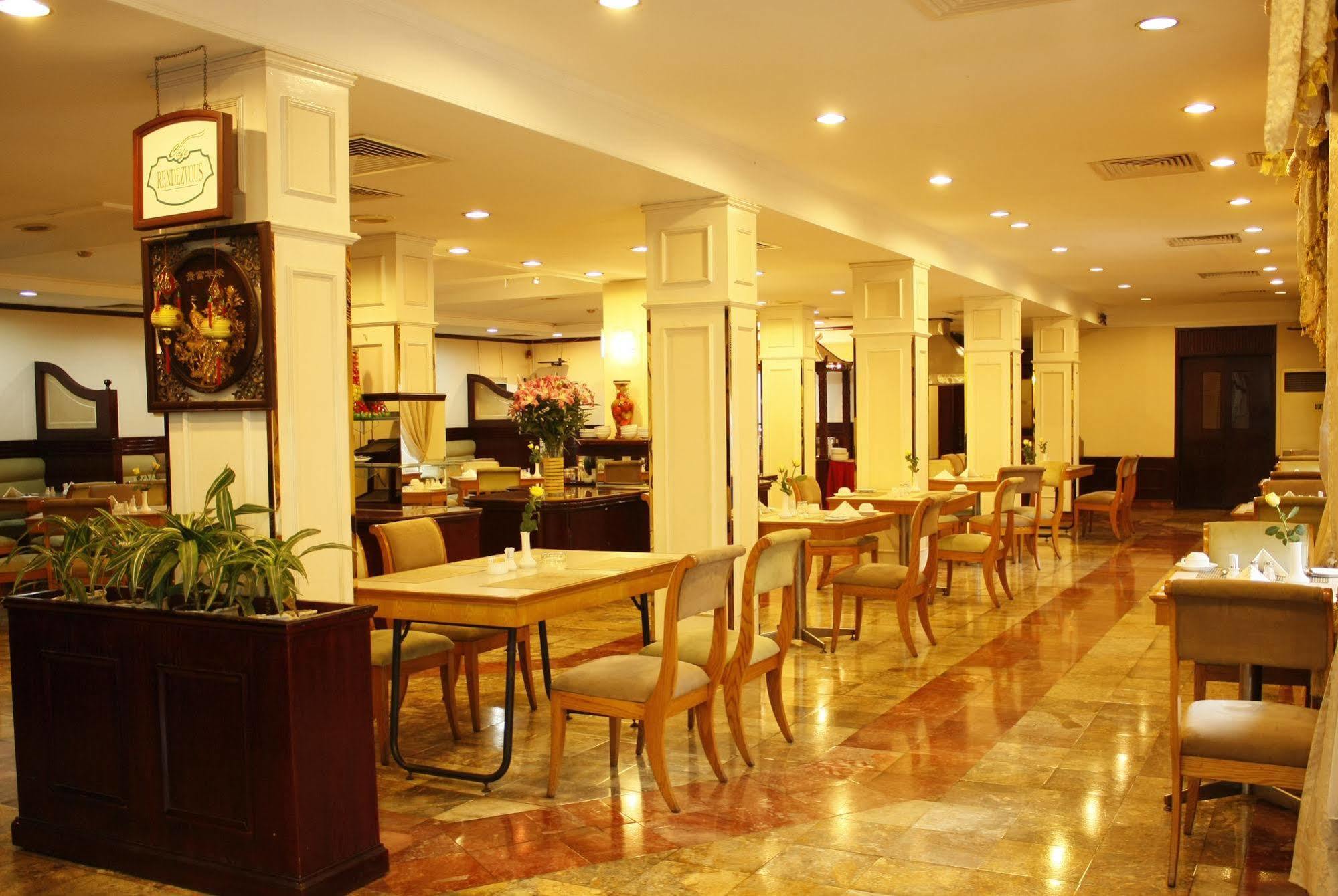 Capital Garden Hotel Ханой Экстерьер фото